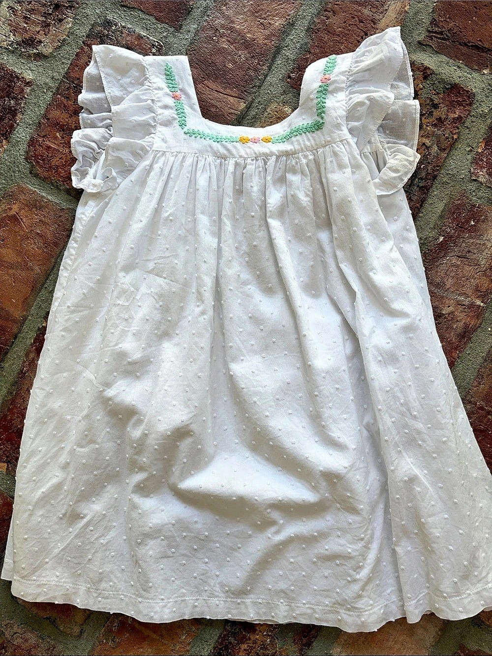 Shrimp & Grits Kids White Embroidered Dress Like New